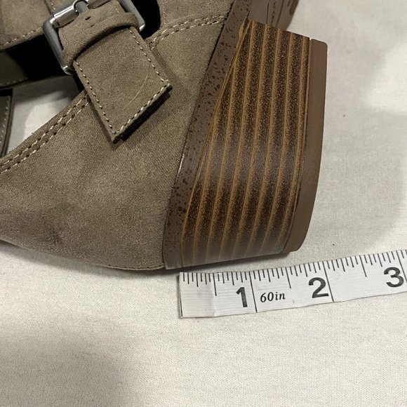 Francesca's Belted Chopout Ankle Booties Portia-Putty Size 7 - Picture 9 of 10